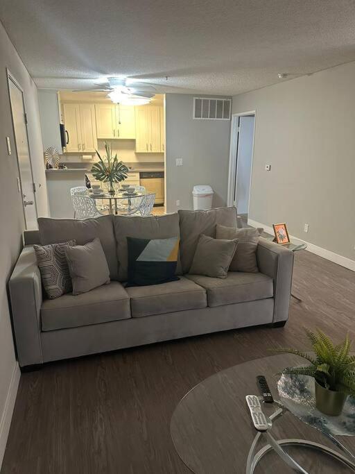 Two Bedroom Hollywood Apartment Los Angeles Kültér fotó